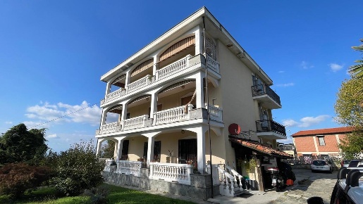 Foto Appartamento in Via la Pietra 16, Lauriano Piazzo di 145 m² in vendita