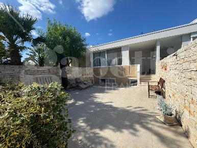 Foto Villa unifamiliare in GIUSEPPE FRISARIO, Bari Santo Spirito di 120 m²