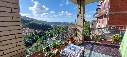 Foto Appartamento in Via Acqua Leggera 27, Ariccia Centro di 70 m²