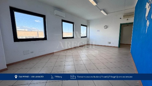 Foto Ufficio a Salerno Zona Industriale - San Leonardo di 280 m² in affitto
