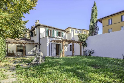 Foto Appartamento a Firenze Campo di Marte di 120 m² con 4 locali