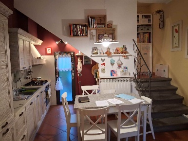 Foto Casa indipendente in via dei cipressi, Campi Bisenzio San Donnino