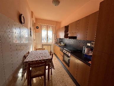 Foto Appartamento a Vallecrosia Centro di 75 m² con 3 locali in vendita