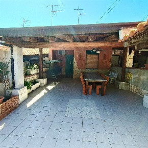 Foto Appartamento in Contrada Frandanese, Augusta di 86 m² con 3 locali