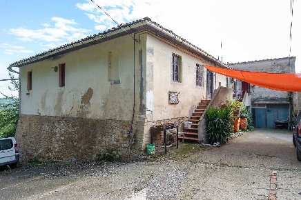 Foto Rustico a Barberino Tavarnelle Sant'appiano di 950 m² con 10 locali