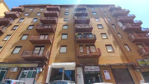 Foto Appartamento in Via Dante 40, Agrigento di 170 m² con 4 locali