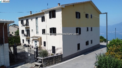 Foto Appartamento a San Zeno di Montagna San Zeno di 85 m² con 4 locali