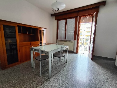 Foto Appartamento a Chioggia Sottomarina di 90 m² con 4 locali in affitto