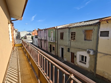 Foto Appartamento a Villaperuccio Centro di 174 m² con 5 locali in vendita