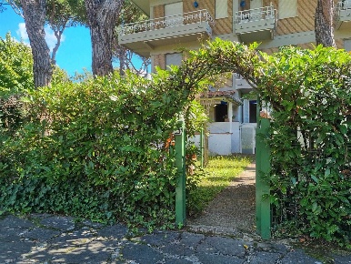 Foto Appartamento a Massa Ronchi - Poveromo di 65 m² con 4 locali