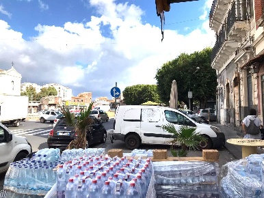 Foto Negozio in Via Acquicella 13, Catania Palestro di 40 m² con 3 locali