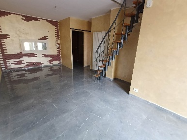 Foto Appartamento a Serravalle Scrivia Centro di 100 m² con 5 locali