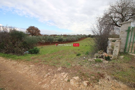 Foto Terreno agricolo in Contrada Madonna dell'Arco, Martina Franca