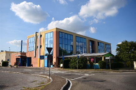 Foto Ufficio in VIA GORDINI  22, Valsamoggia Bazzano di 84 m² con 3 locali