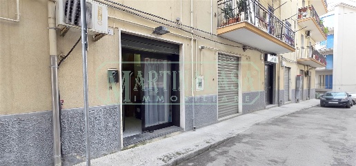 Foto Negozio a Martina Franca di 35 m² con 1 locali in vendita