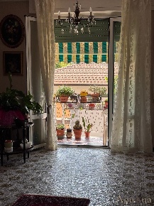 Foto Appartamento a Carrara Marina di Carrara di 127 m² con 7 locali