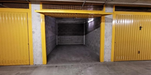 Foto Box a Milano Dergano di 36 m² con 2 locali in vendita