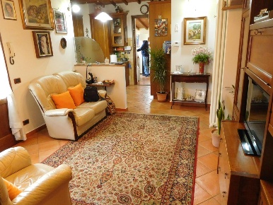 Foto Villa unifamiliare a Vecchiano Vecchiano Nodica di 140 m² con 7 locali