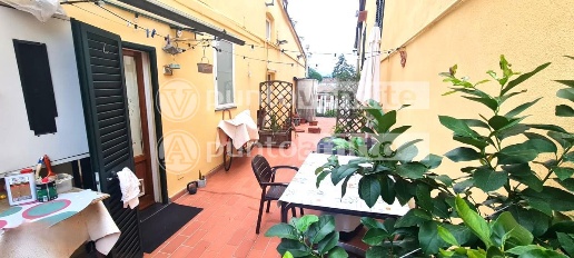 Foto Appartamento a Lucca Piazza Anfiteatro - Torre Guinigi di 90 m²