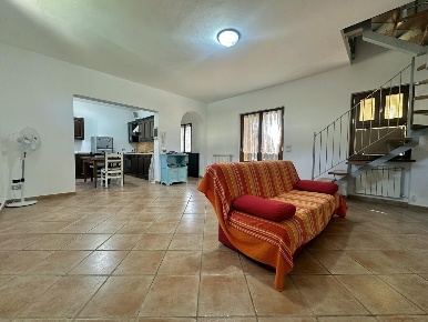 Foto Villa bifamiliare a Pietrasanta di 85 m² con 4 locali in vendita