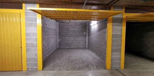 Foto Box a Milano Dergano di 37 m² con 2 locali in vendita