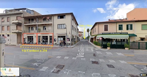 Foto Locale commerciale a Pietrasanta di 36 m² con 3 locali in affitto