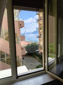 Foto Appartamento in via  Salita Fontana, Messina di 136 m² con 4 locali