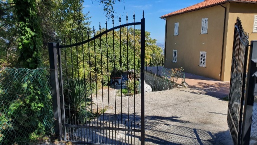 Foto Casa indipendente in STRADA PROVINCIALE LISCIANO, Ascoli Piceno