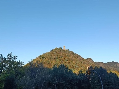 Foto Appartamento a Como Como Sole di 76 m² con 2 locali in vendita