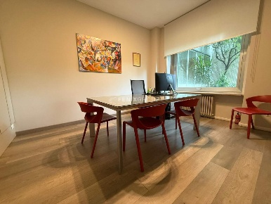 Foto Ufficio in VIA AUGUSTO ANFOSSI 36, Milano Cadore di 91 m² con 3 locali