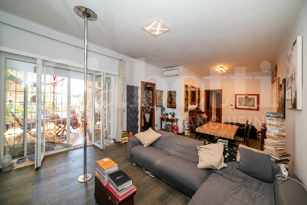 Foto Appartamento in Via Michelangelo Peroglio 27, Roma Mostacciano