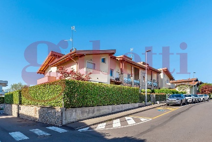 Foto Appartamento in Via Monte Ortigara 4B, Torre de' Roveri di 166 m²