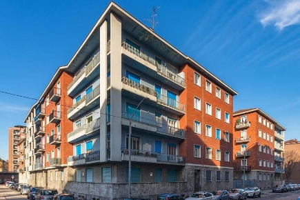 Foto Box in VIA uffreduzzi 4, Torino Lingotto di 16 m² con 1 locali