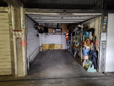 Foto Box in Via dei Papareschi 29D, Roma Marconi di 15 m² in vendita