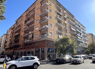 Foto Appartamento in Via tuscolana 979, Roma Cinecittà di 102 m² in vendita