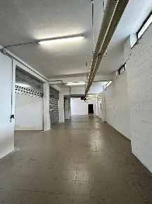 Foto Box in VIA Cruillas 121, Palermo Cruillas di 20 m² con 1 locali