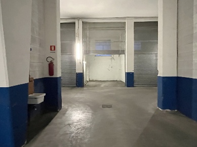 Foto Box in Via Publio Valerio 20, Roma Cinecittà di 25 m² in vendita