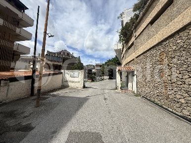 Foto Appartamento in Via Camaro 183, Messina Camaro Superiore di 156 m²