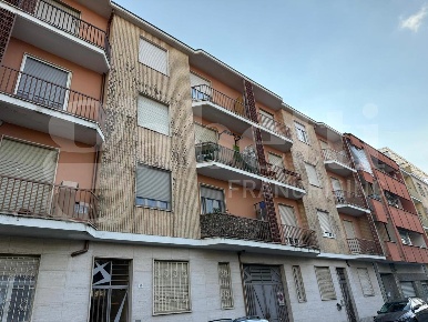 Foto Box in Cantore, Grugliasco Centro di 13 m² in vendita