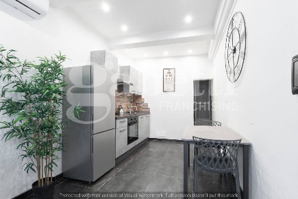Foto Magazzino a Firenze Santa Maria Novella di 35 m² con 2 locali
