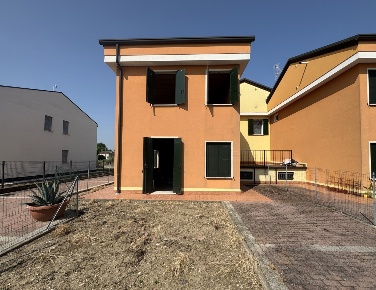 Foto Appartamento in Via ROMA SNC, Casale di Scodosia Centro di 125 m²