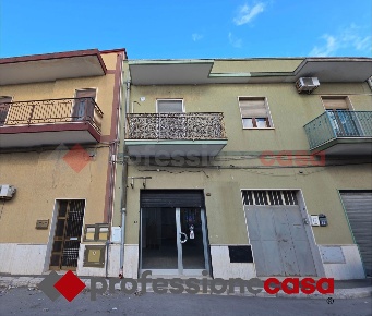 Foto Laboratorio in Via Maglie 36, Taranto Talsano - San Donato di 60 m²