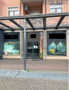 Foto Negozio in Via Monreale, Verona Borgo Nuovo - Navigatori di 110 m²