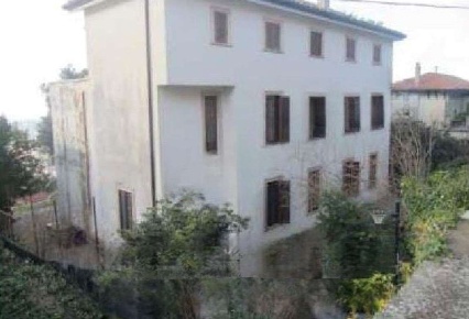 Foto Appartamento in Via Cavour, Rocca di Papa Centro di 140 m² in vendita