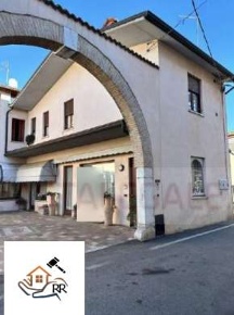 Foto Casa indipendente in Via Benedetto Croce  16, Chiuppano Centro