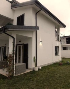 Foto Villa a schiera in Via Colle Capitolino, Anzio Cocchino di 180 m²