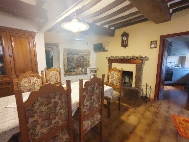 Foto Appartamento a Gualdo Cattaneo di 100 m² con 4 locali in affitto