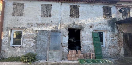 Foto Rustico in Via Campagnol, Salizzole Centro di 170 m² con 6 locali