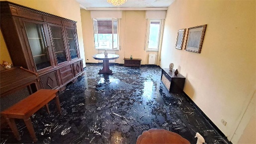 Foto Appartamento a Cairo Montenotte di 115 m² con 6 locali in vendita