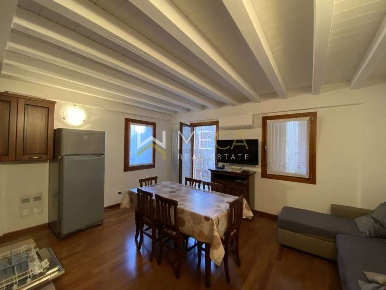 Foto Appartamento in Via Benamati, Toscolano-Maderno Toscolano Maderno